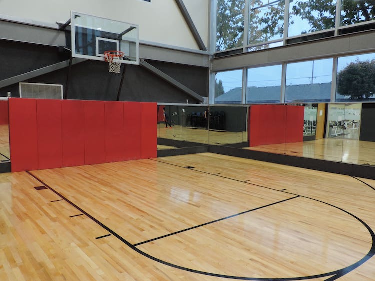 Gym with Basketball Court Near Me